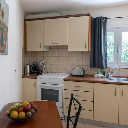 Rota's Complex Apartment *
